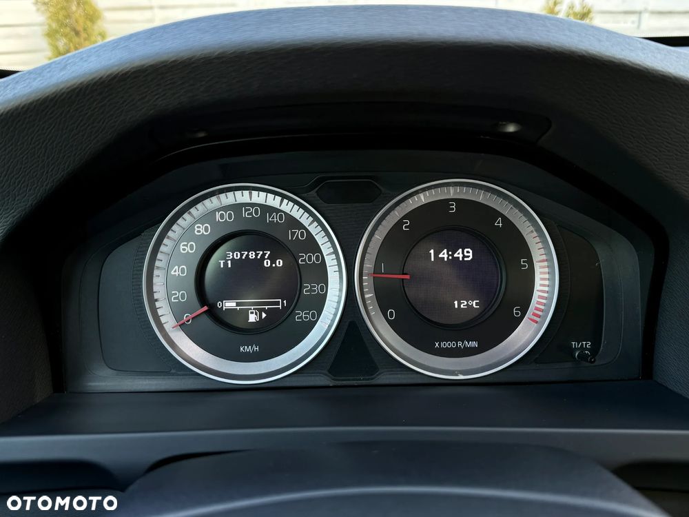 Volvo V60 DRIVe - 14