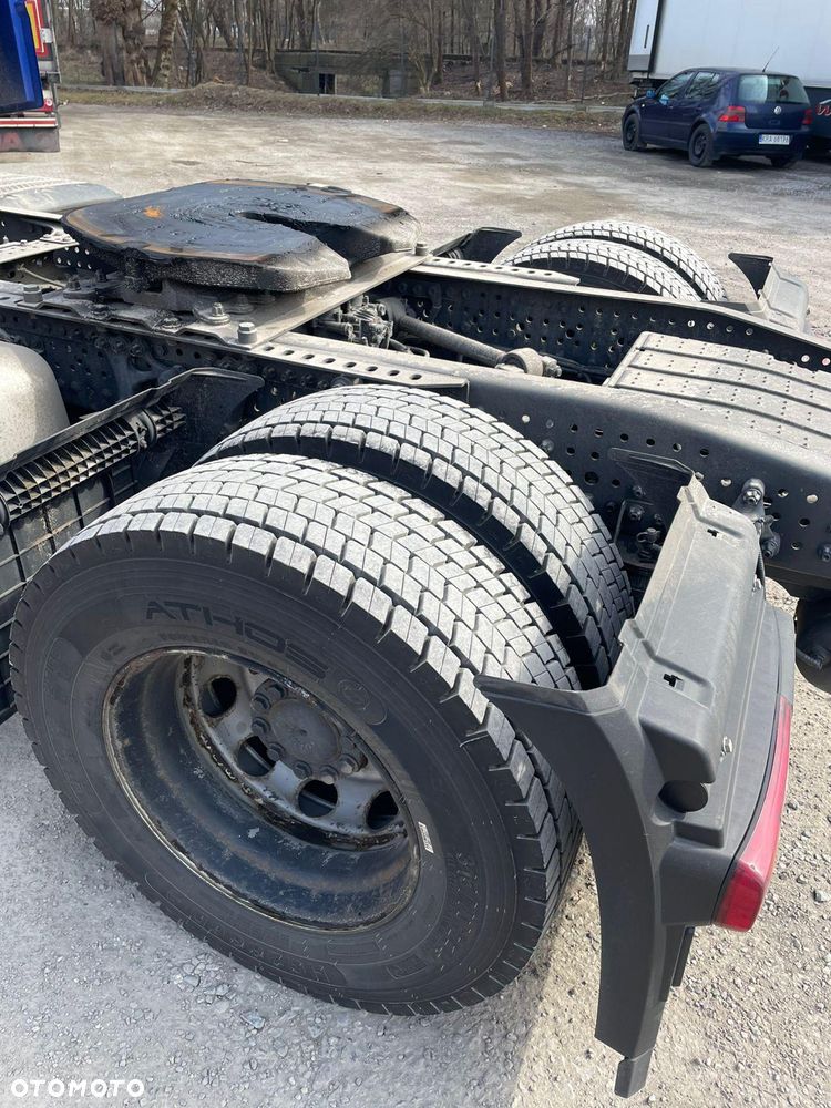 Mercedes-Benz Actros MP4 - 4