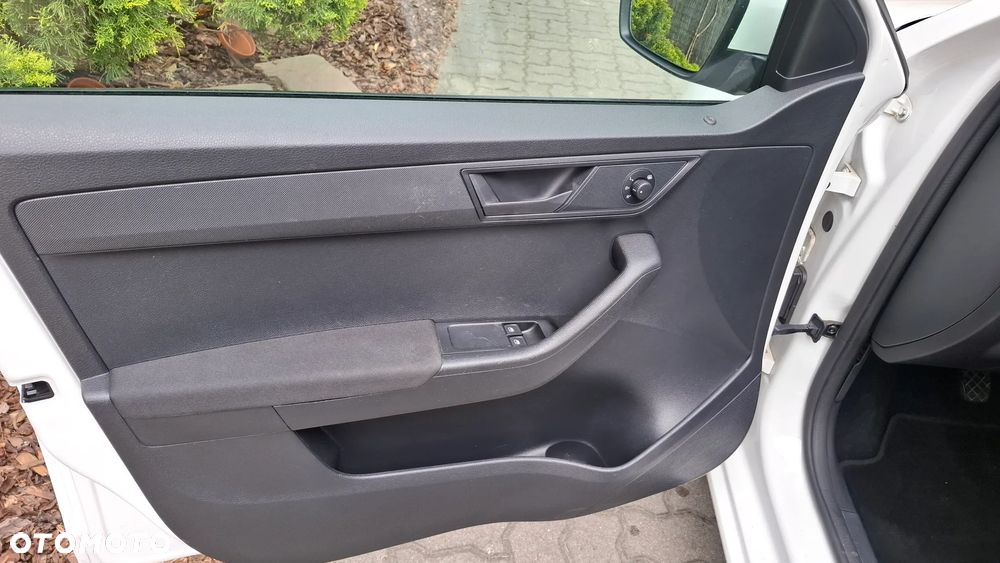 Skoda Fabia 1.0 MPI Ambition - 11