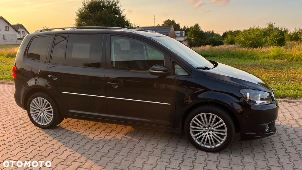 Volkswagen Touran 2.0 TDI DPF Comfortline DSG - 3