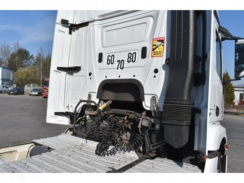 Mercedes-Benz Actros - 39