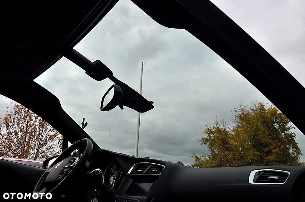 Citroën DS4 1.6 HDi SoChic - 29