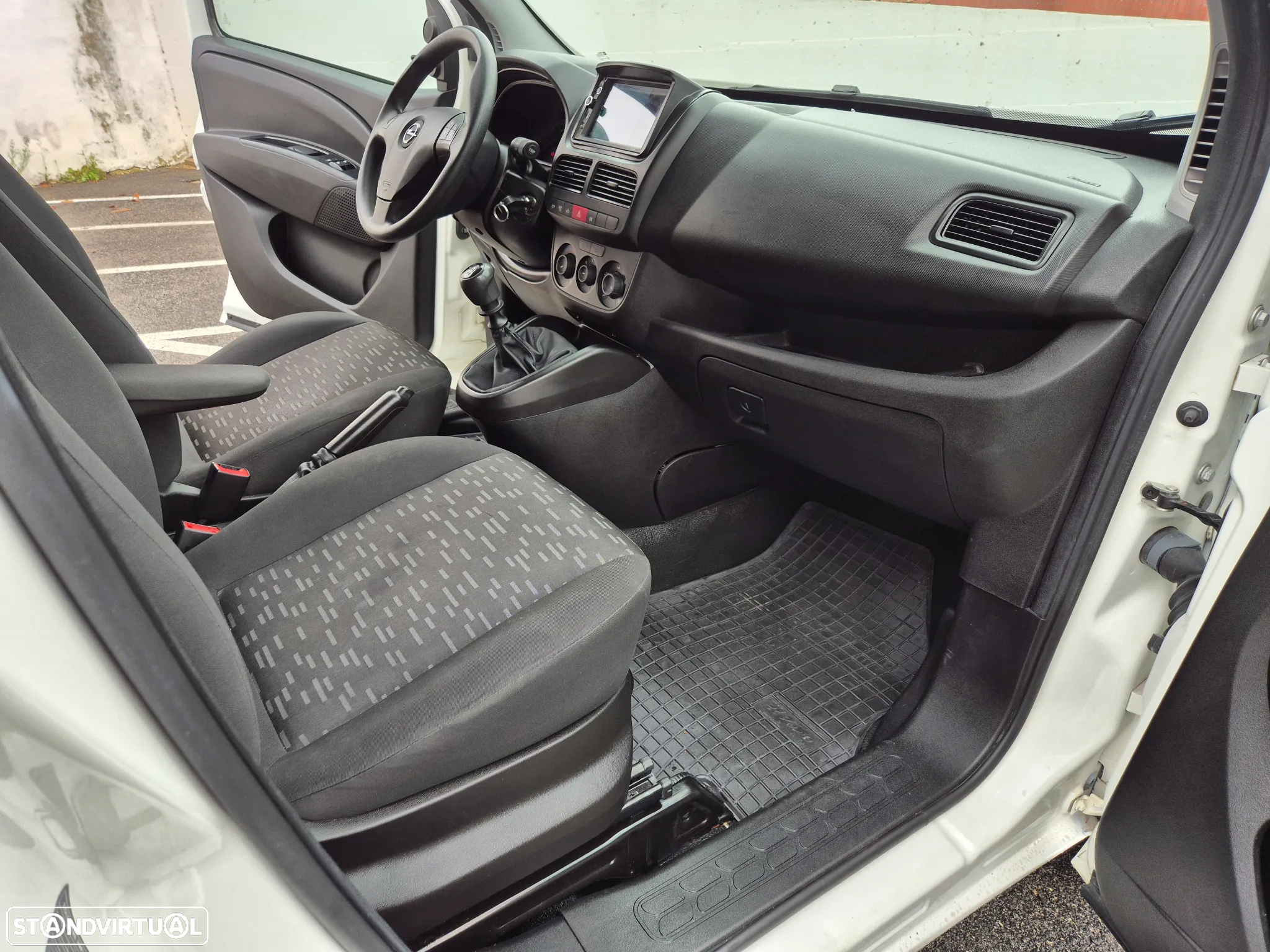 Fiat Doblo / Combo 1,6 cdti 120cv XL L1H2 - 10
