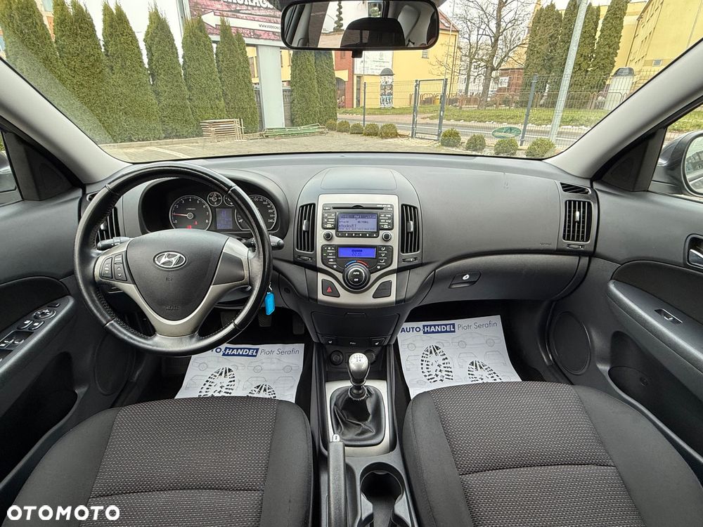 Hyundai i30 1.4 Blue Comfort - 17