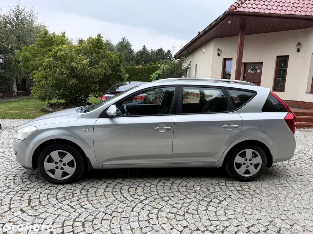 Kia Ceed 1.6 Comfort - 14