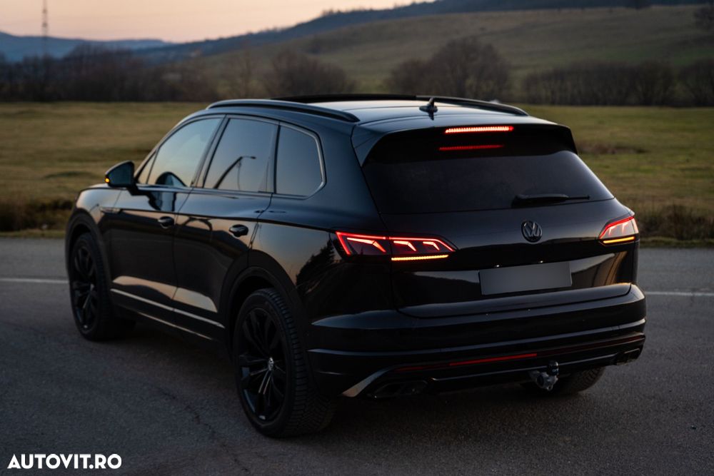 Volkswagen Touareg - 7