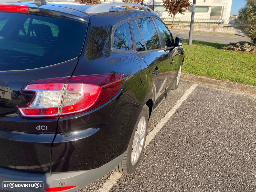 Renault Mégane Sport Tourer 1.5 dCi Limited SS - 11