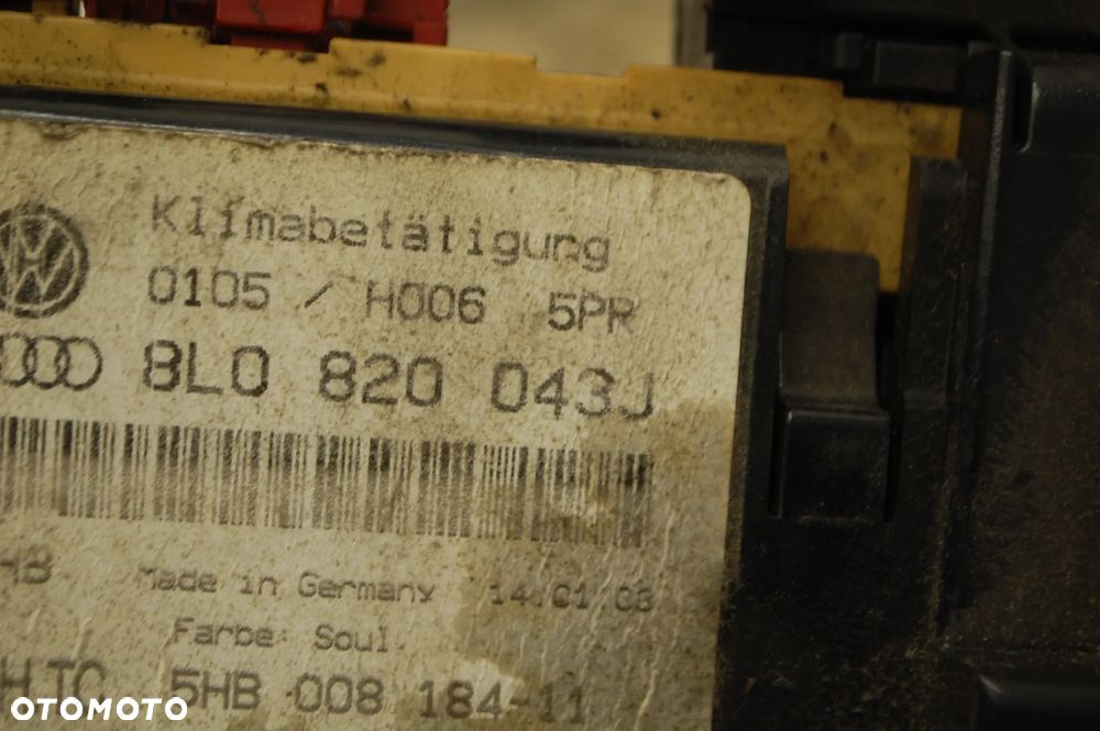 PANEL KLIMATYZACJI GRZANE FOTELE 8L0820043J AUDI A3 8L LIFT - 4