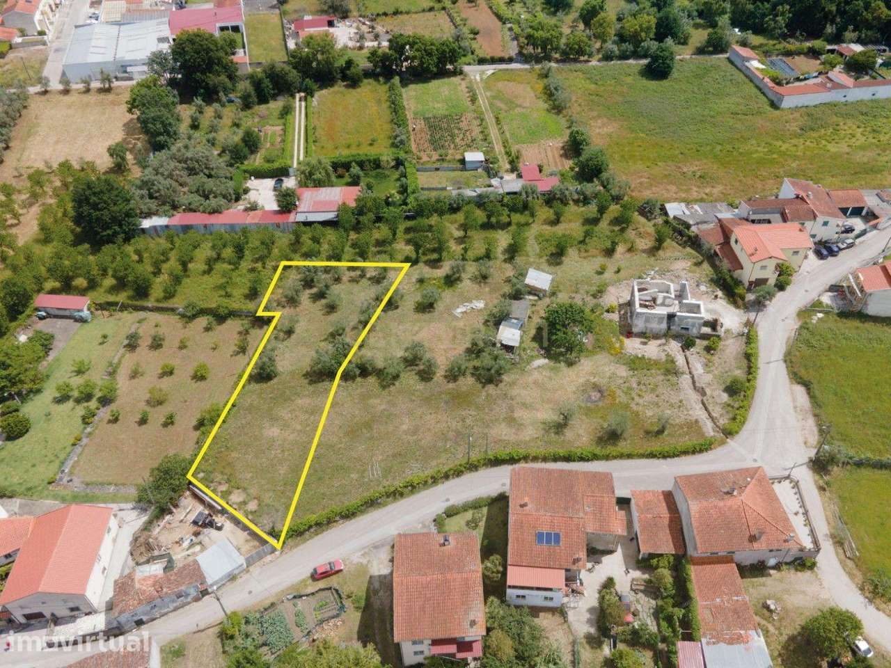Excelente lote de terreno a poucos minutos da Lousã - Grande imagem: 4/8