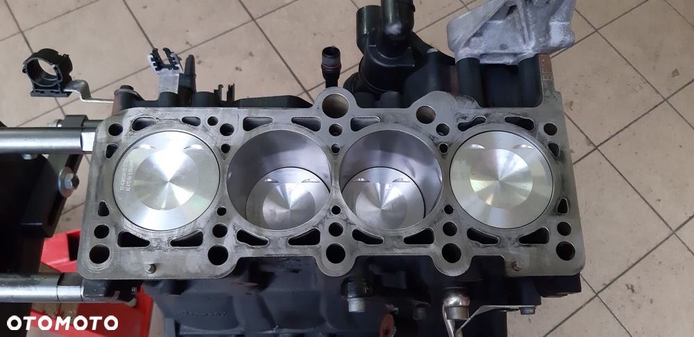 Volkswagen Golf 2.0 GTI DSG - 26