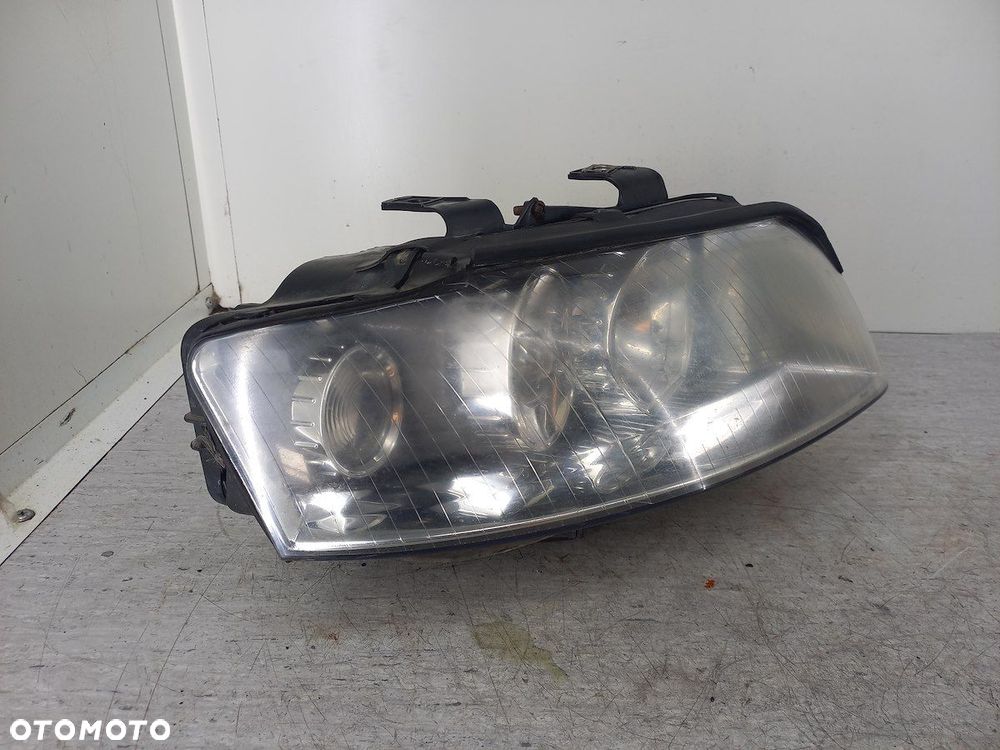 LAMPA PRZÓD PRAWA AUDI A4 B6 20-A007 TYC - 8