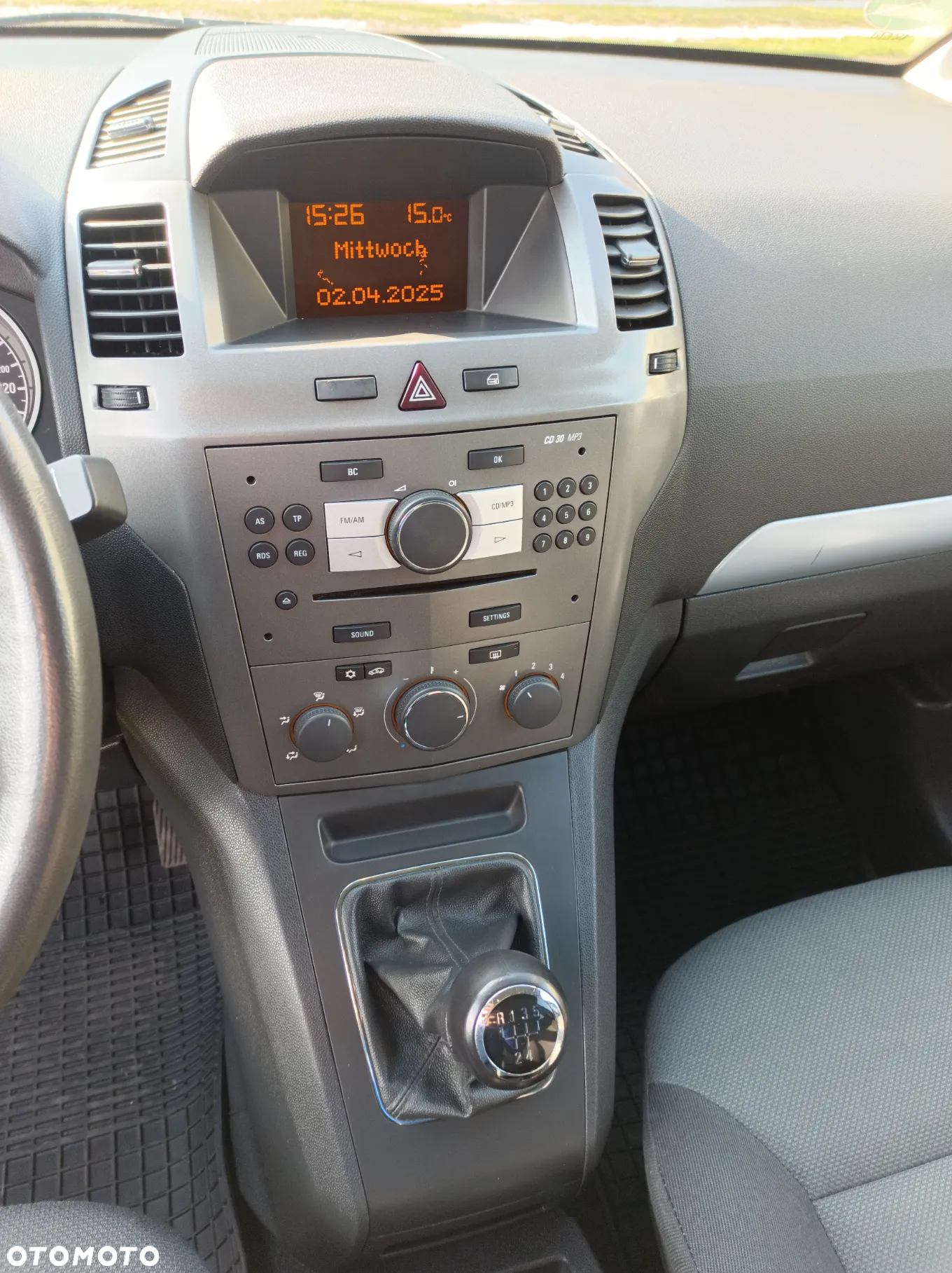 Opel Zafira 1.6 - 6
