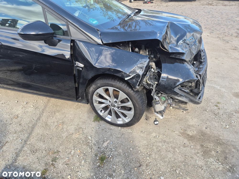 Opel Astra 1.6 D Start/Stop 120 Jahre - 4