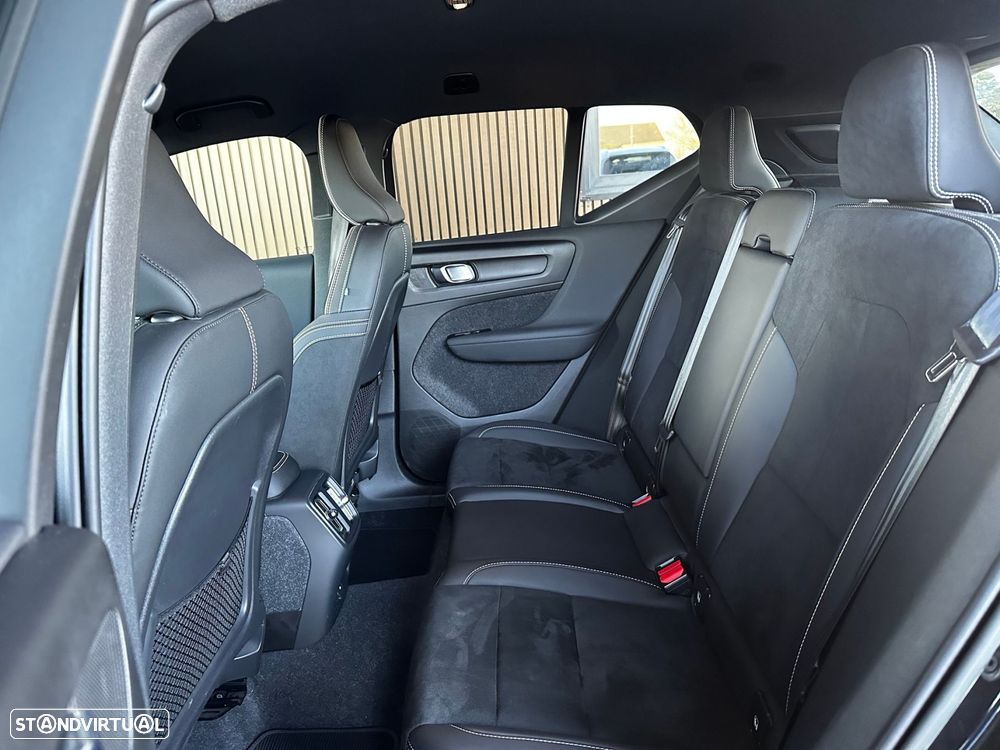 Volvo XC 40 Recharge Pro - 28