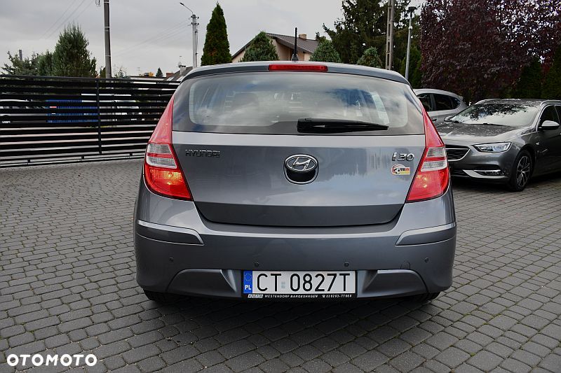 Hyundai i30 1.4 Comfort - 27