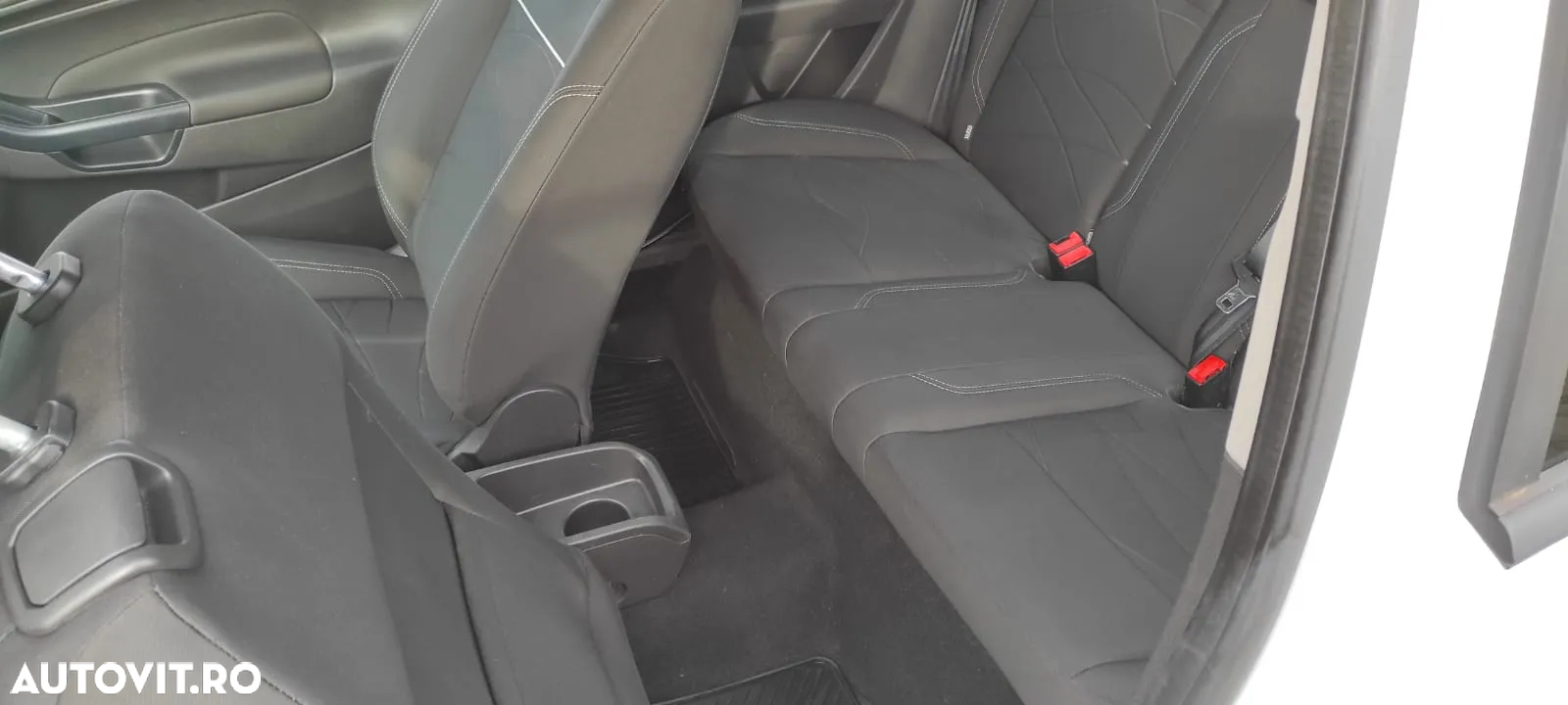 Ford Fiesta 1.4 TDCi Ambiente - 13