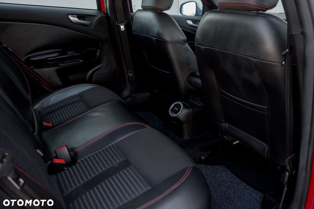 Alfa Romeo Giulietta 1.4 TB 16V Turismo - 36