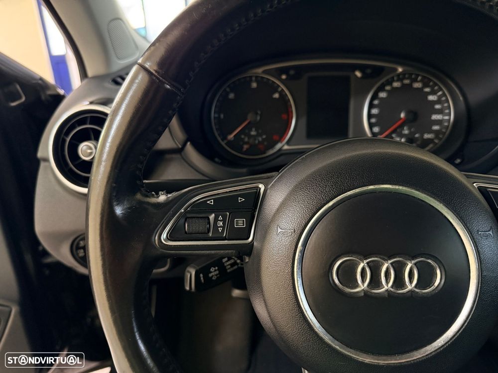 Audi A1 1.6 TDI S-line - 19