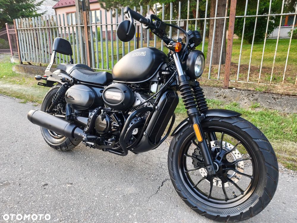 Hyosung GV - 2