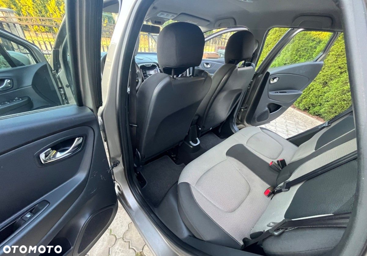 Renault Captur - 21