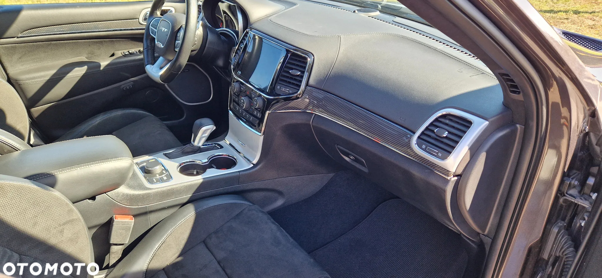 Jeep Grand Cherokee - 8