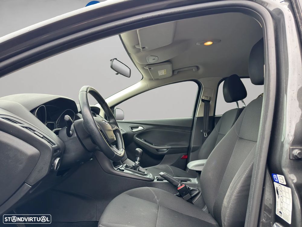 Ford Focus SW 1.5 TDCi Titanium - 9