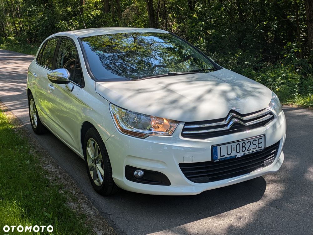 Citroën C4 HDi 115 Exclusive - 4