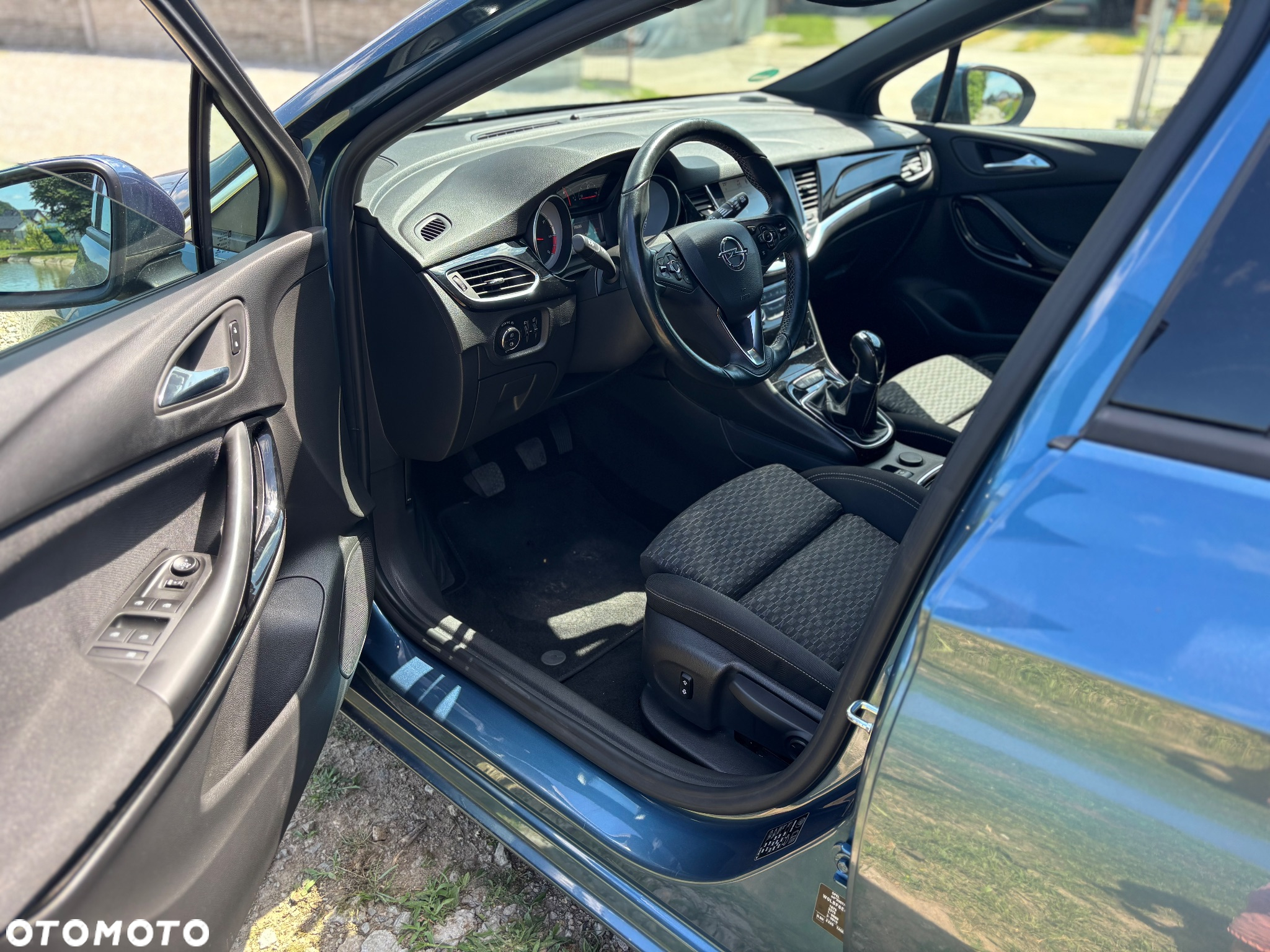Opel Astra 1.6 CDTI DPF ecoFLEX Start/Stop Exklusiv - 9