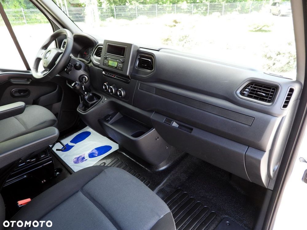 Renault MASTER PLANDEKA 10 PALET TEMPOMAT LEDY PNEUMATYKA KLIMATYZACJA  165KM - 36