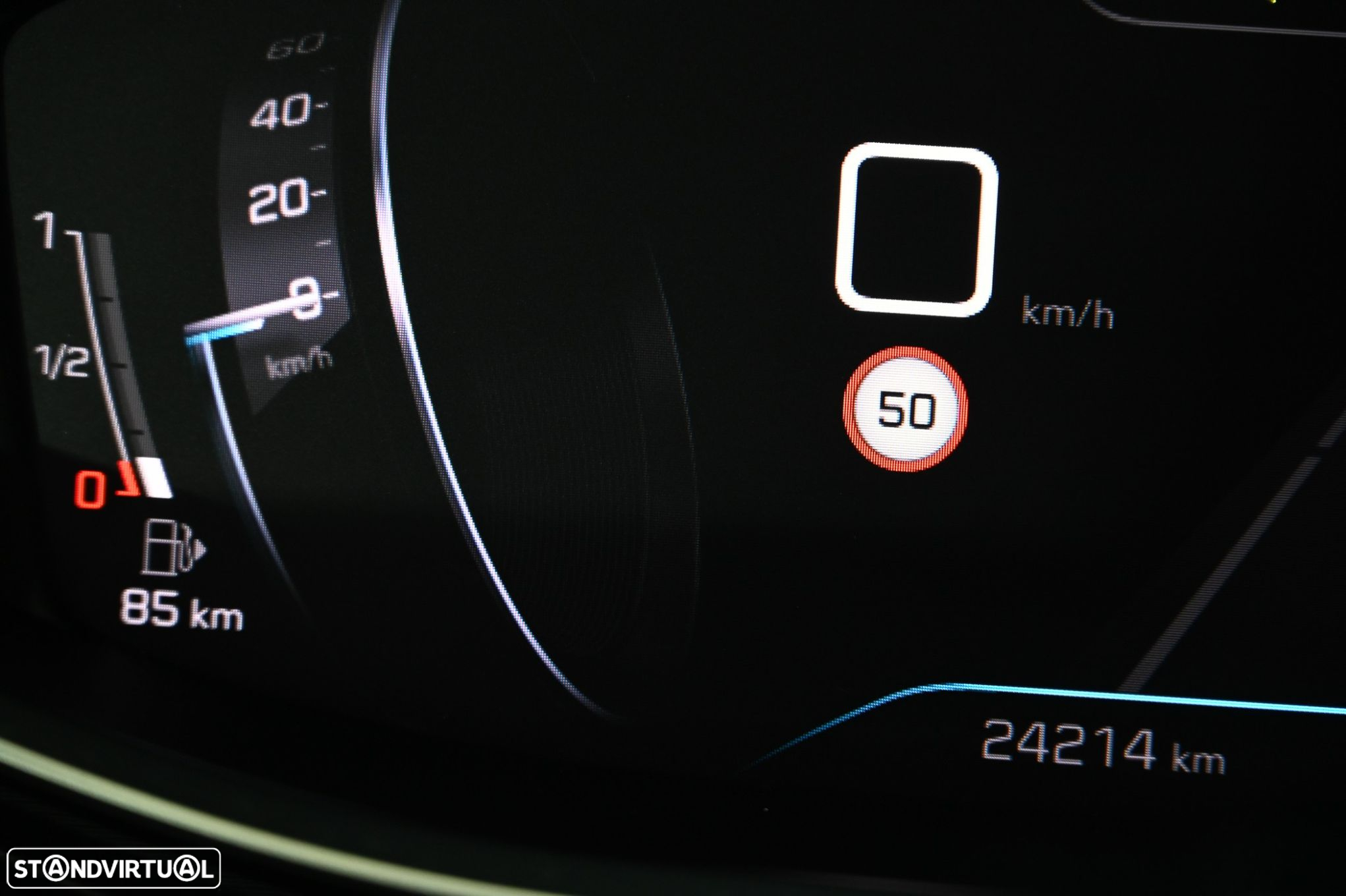 Peugeot 5008 1.5 BlueHDi Allure Pack EAT8 - 25