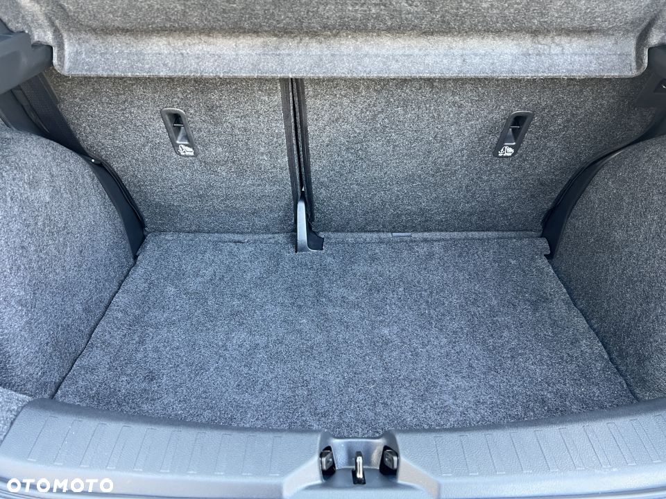 Nissan Micra 1.0 Acenta - 11