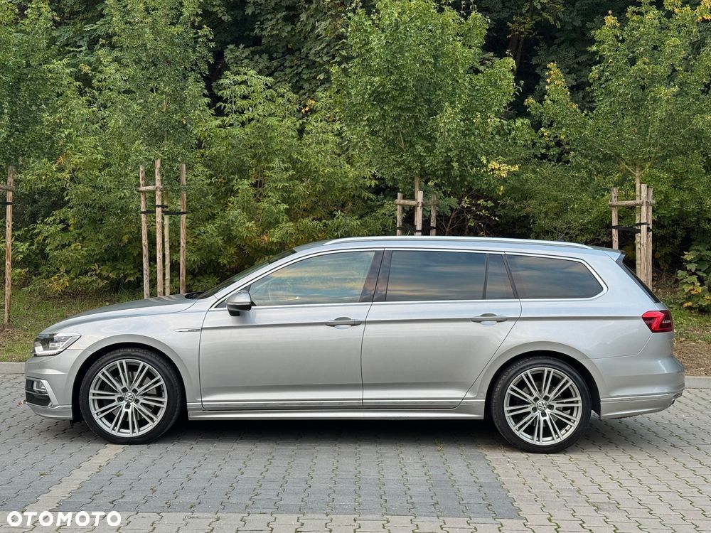 Volkswagen Passat 2.0 TDI 4Mot R-Line Edition DSG - 8