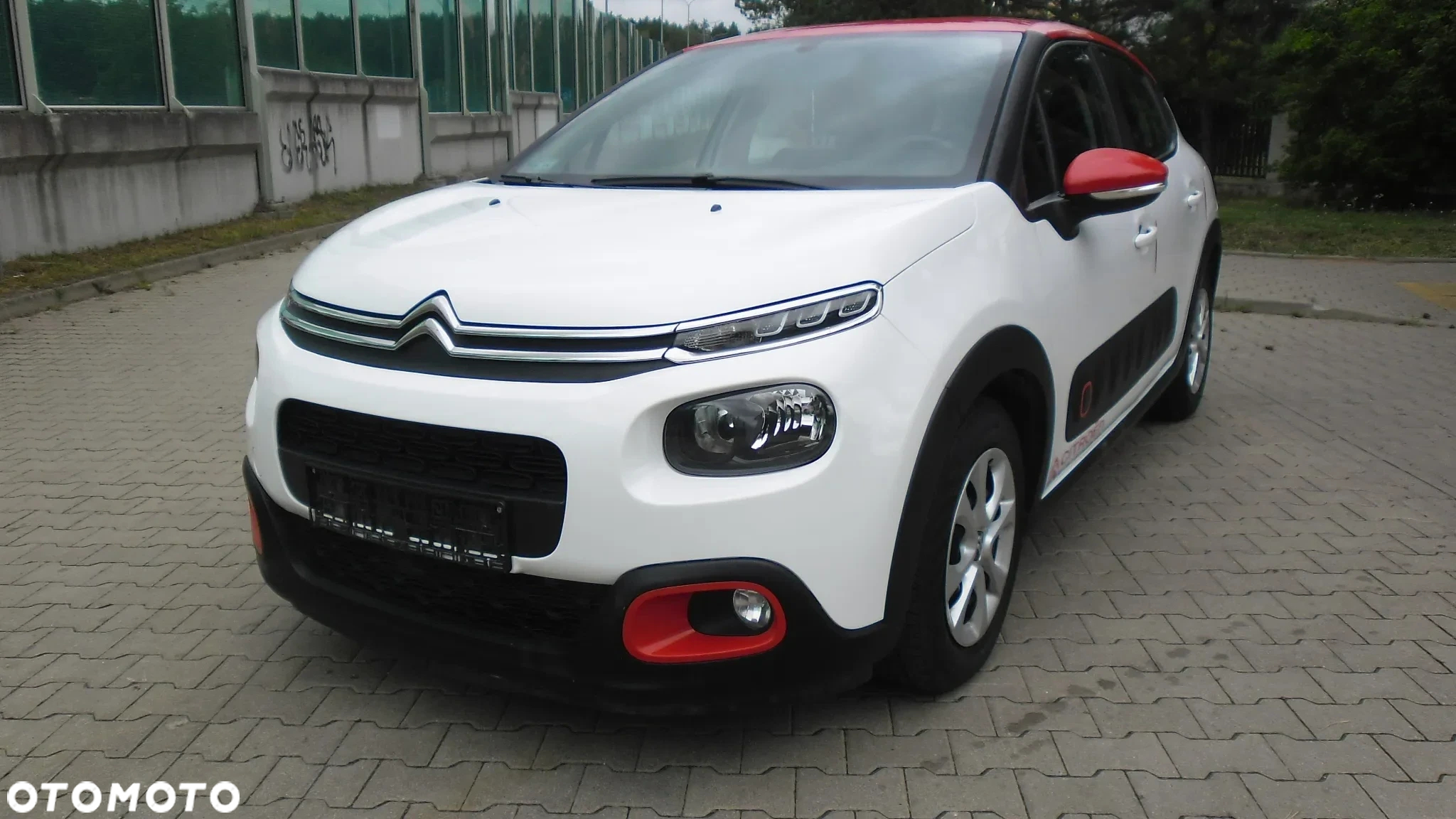 Citroën C3 1.6 BlueHDi Shine S&S - 2