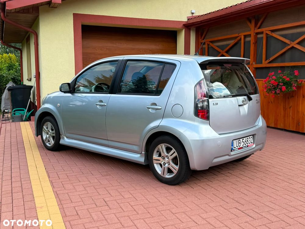 Daihatsu Sirion 1.3 - 6