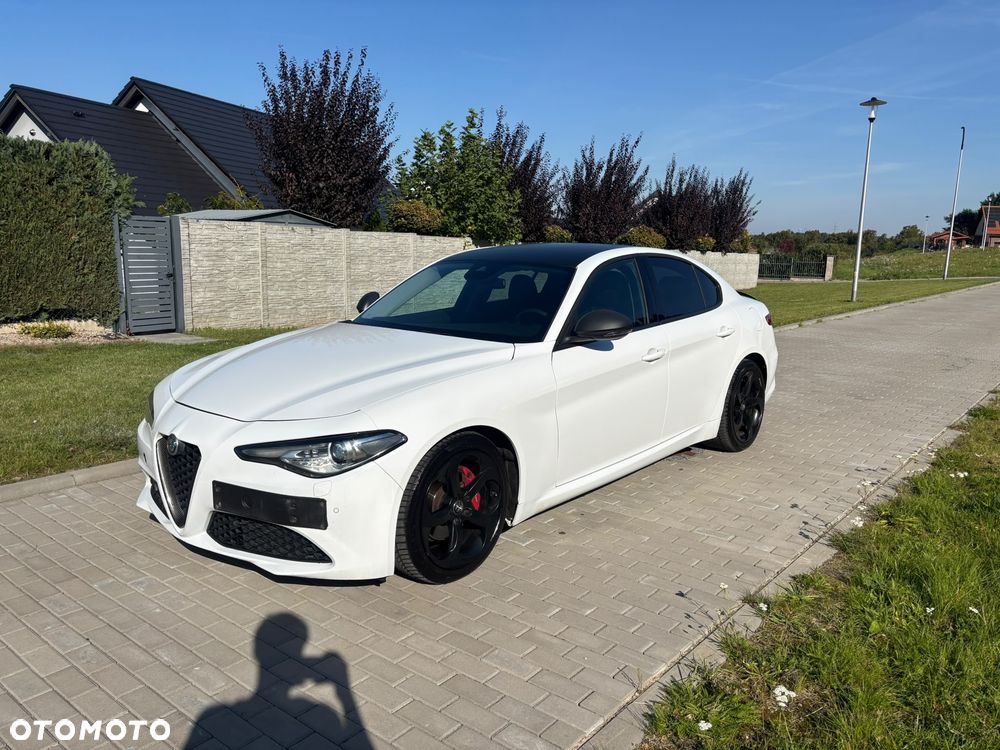 Alfa Romeo Giulia 2.2 D Turbo Super - 4
