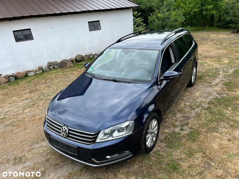 Volkswagen Passat 2.0 TDI DSG BlueMotion Technology Highline - 23