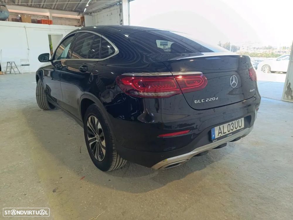 Mercedes-Benz GLC 220 d 4Matic - 2