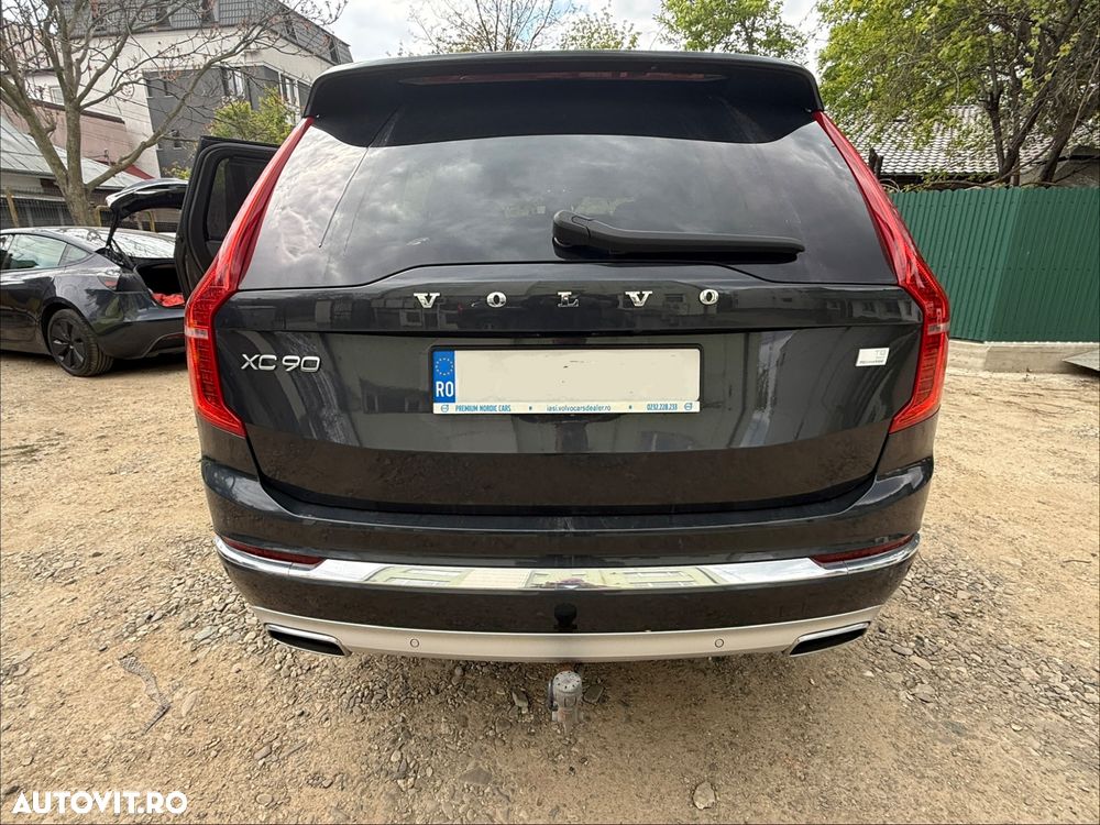 VOLVO XC90 2021 — imagine 14