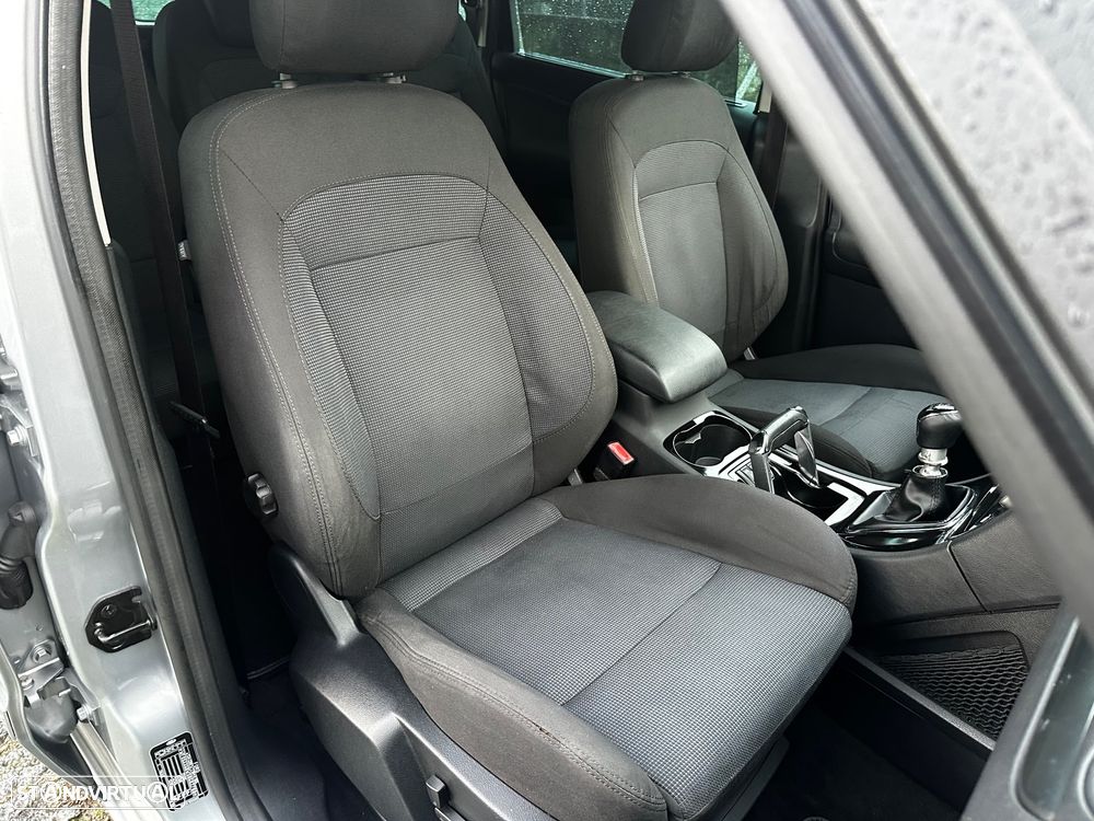 Ford S-Max 2.0 TDCi Titanium 7L - 26