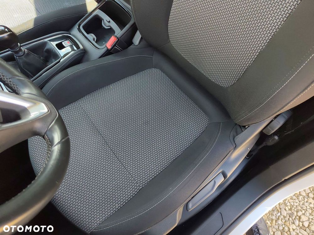 Opel Grandland X - 13