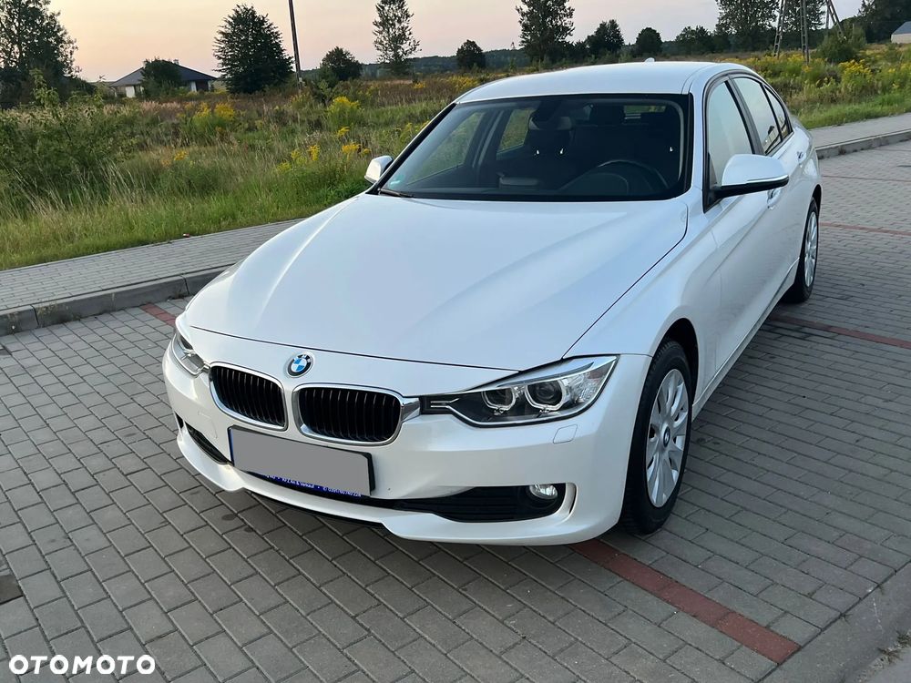 BMW Seria 3 316i Sport Line - 1