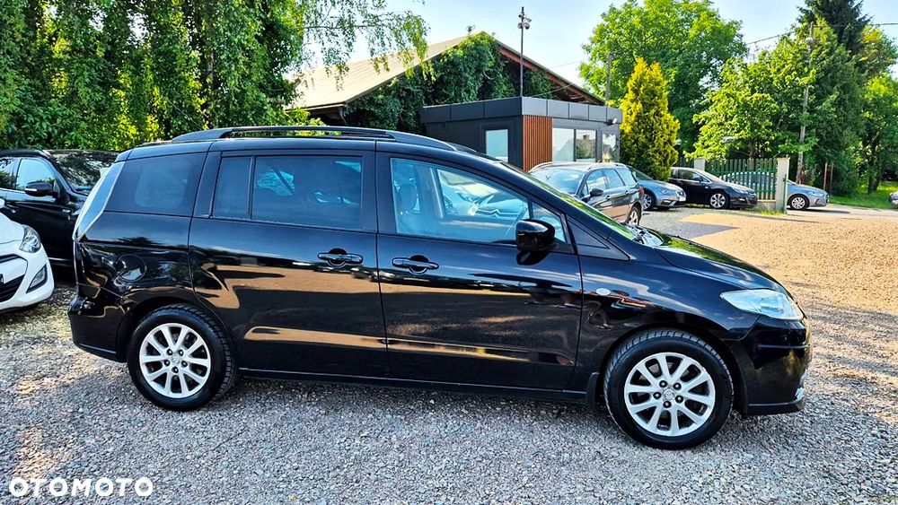 Mazda 5 2.0 Exclusive + - 9