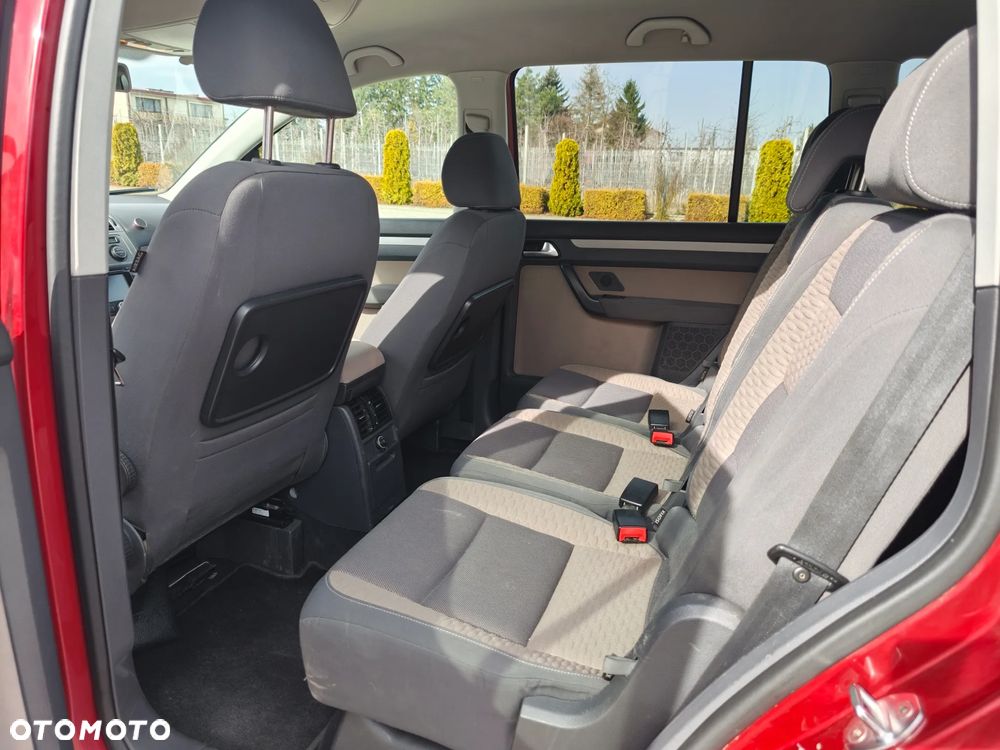 Volkswagen Touran 2.0 TDI DPF Cross - 9