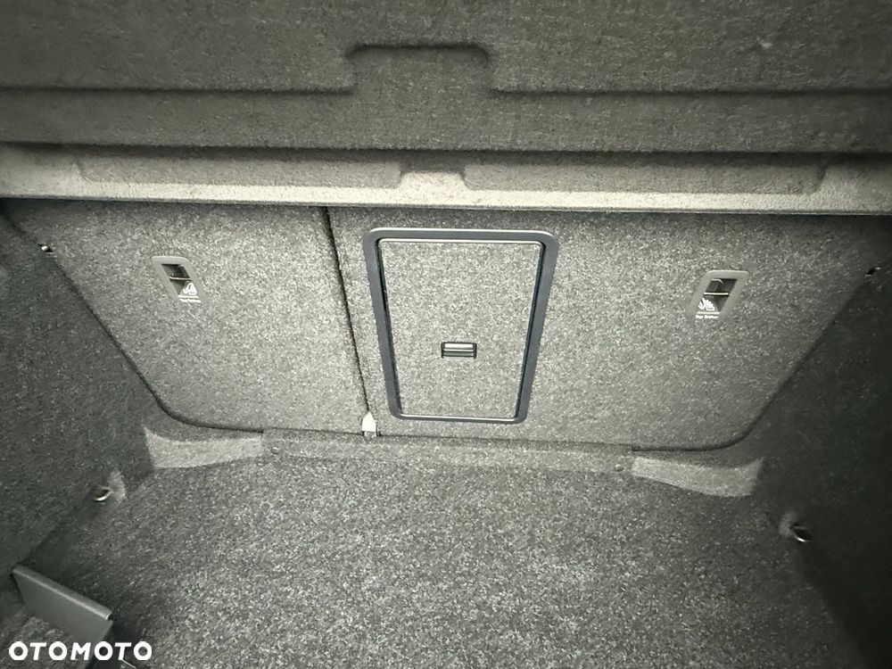 Skoda Octavia 2.0 TDI Edition 130 Selection DSG - 22