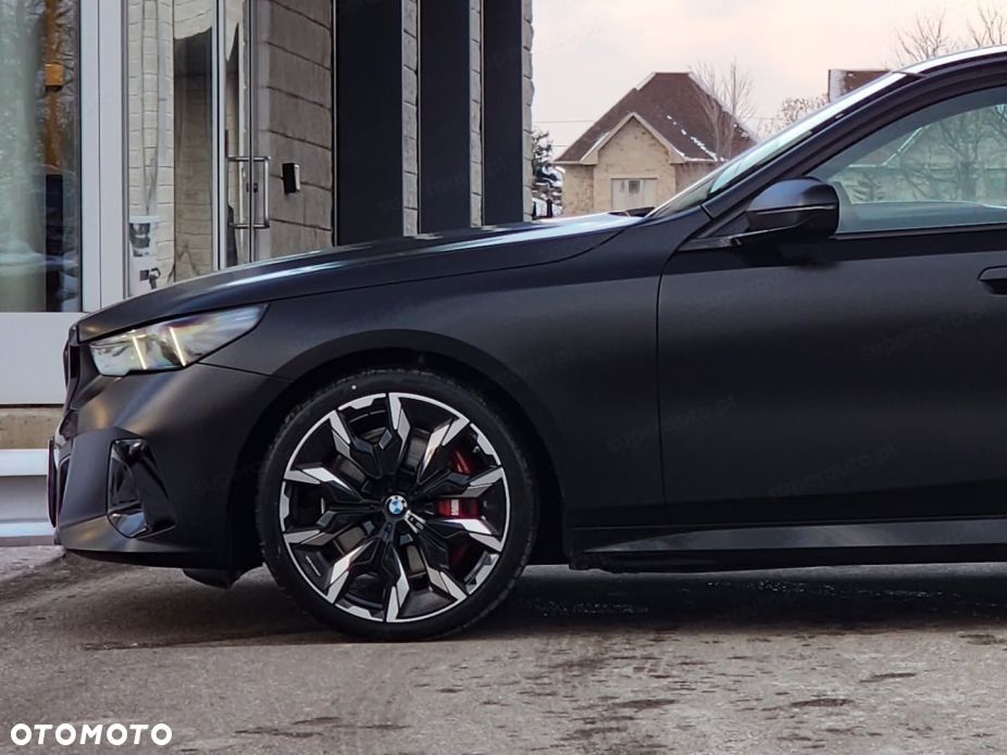 BMW Seria 5 540d xDrive mHEV M Sport - 16
