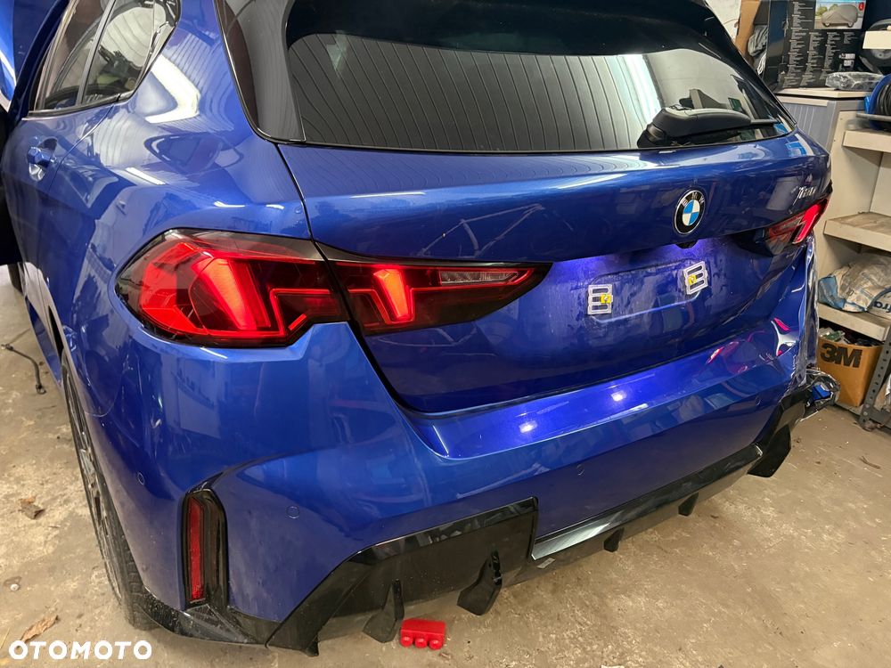 BMW Seria 1 120 mHEV - 16