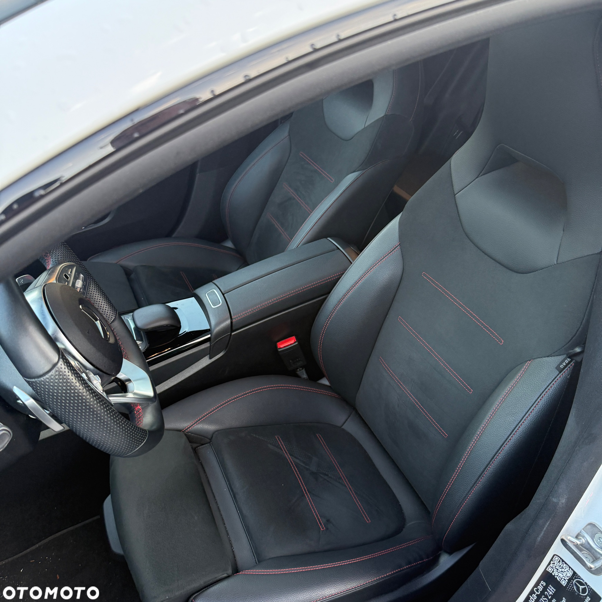 Mercedes-Benz CLA 250 E AMG Line 8G-DCT - 16