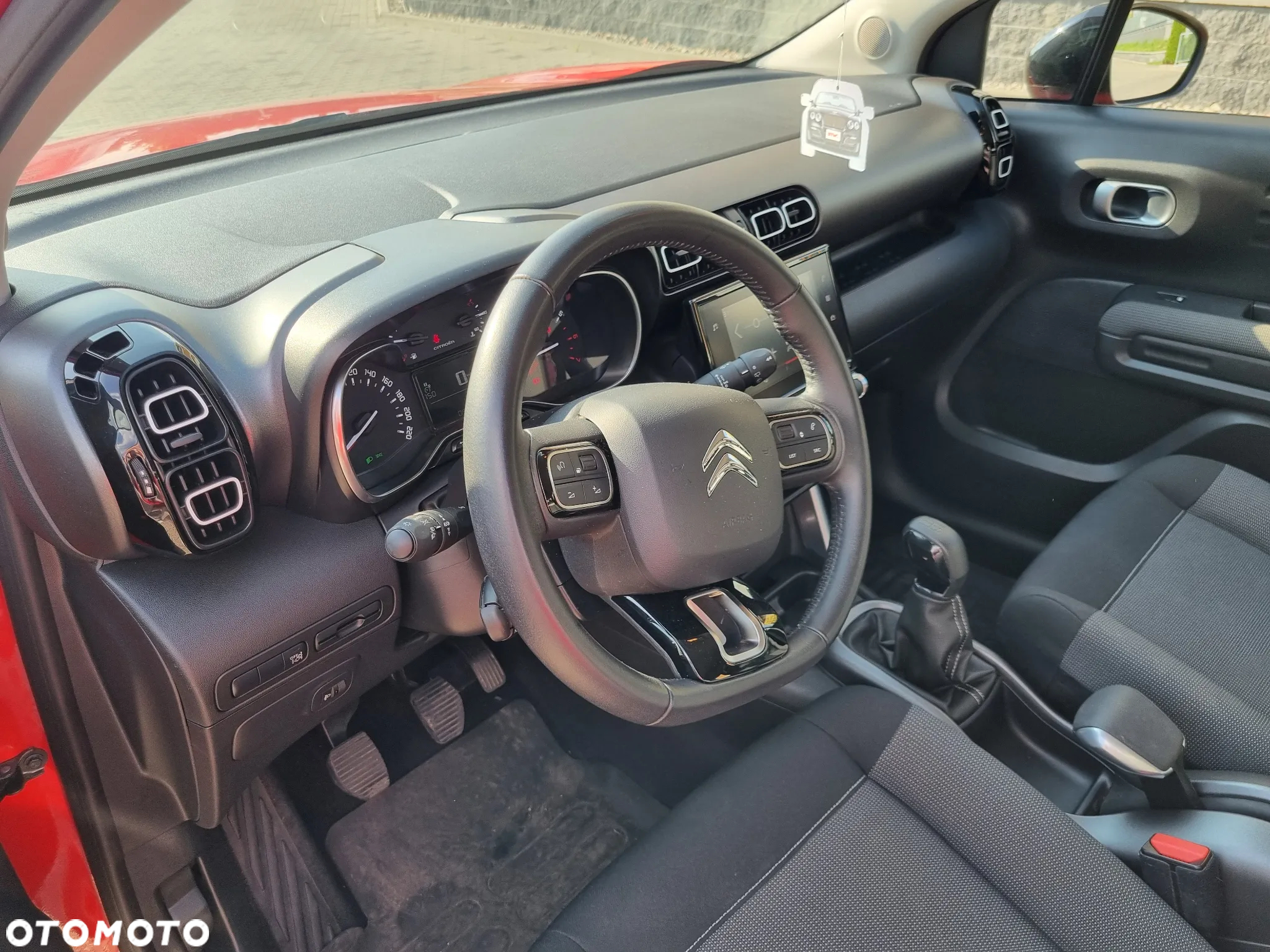 Citroën C3 Aircross 1.2 PureTech GPF Shine - 8