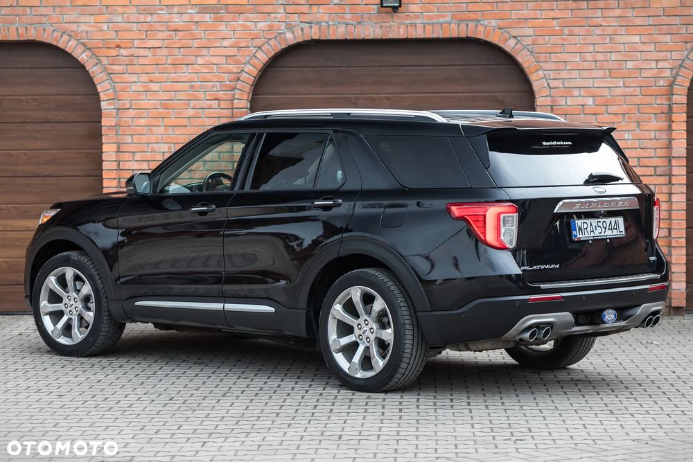 Ford Explorer - 11