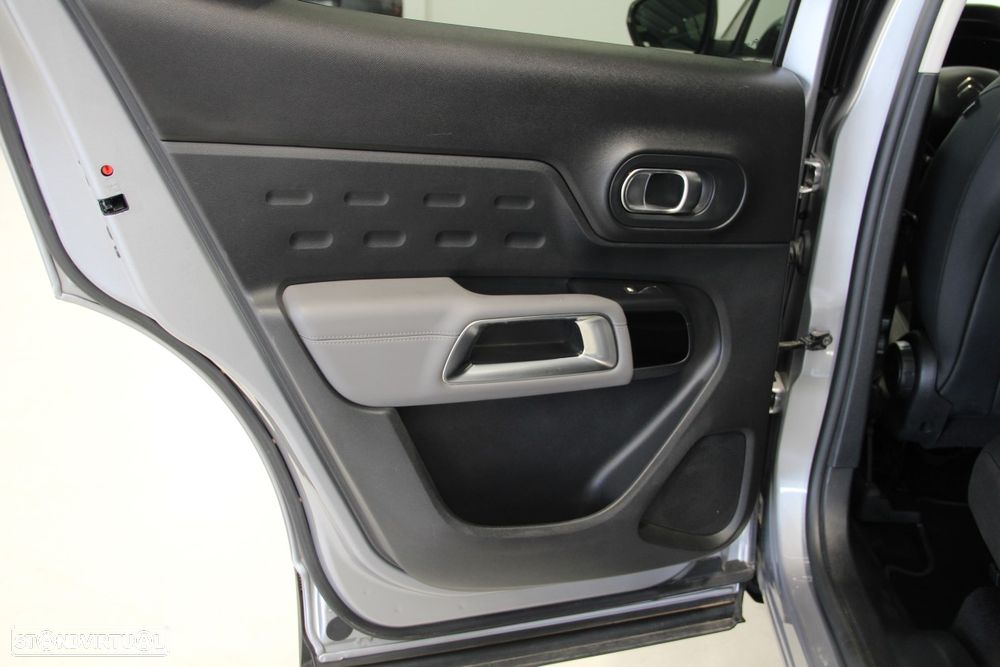 Citroën C5 Aircross 1.6 Hybrid Shine e-EAT8 - 28